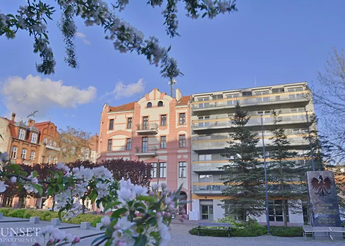 Sunset Apartments - Plac Slowianski 10